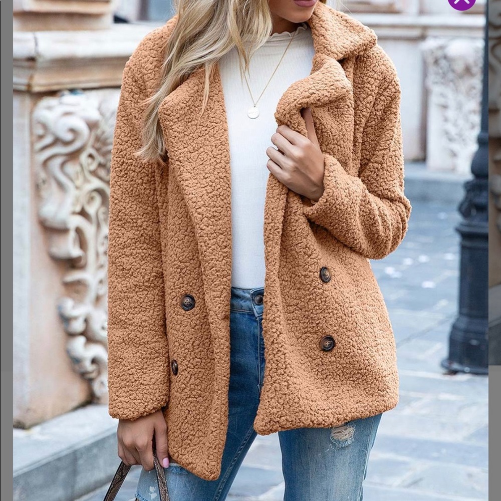 NWT Camel plush peacoat womens size large